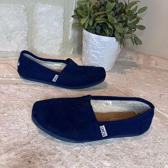 Toms navy blue canvas wool lined slip-ons sz 5.5 - Picture 2 of 6